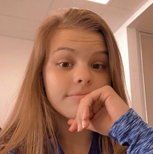 Meet your Posher, Danica